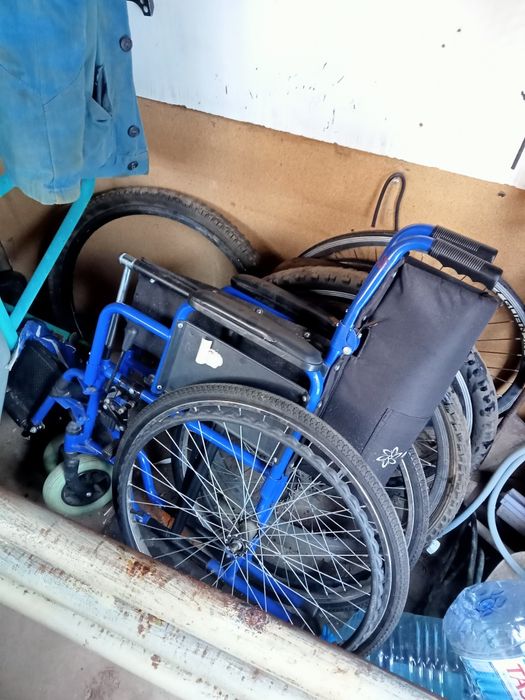 Инвалидная коляска