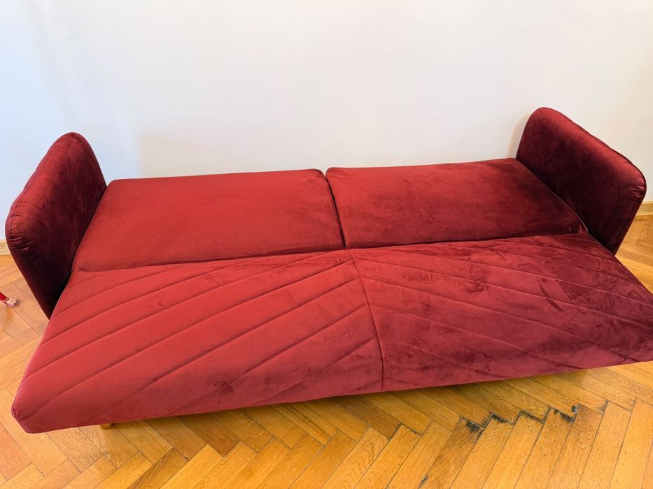 Canapea NOUA extensibila rosu inchis