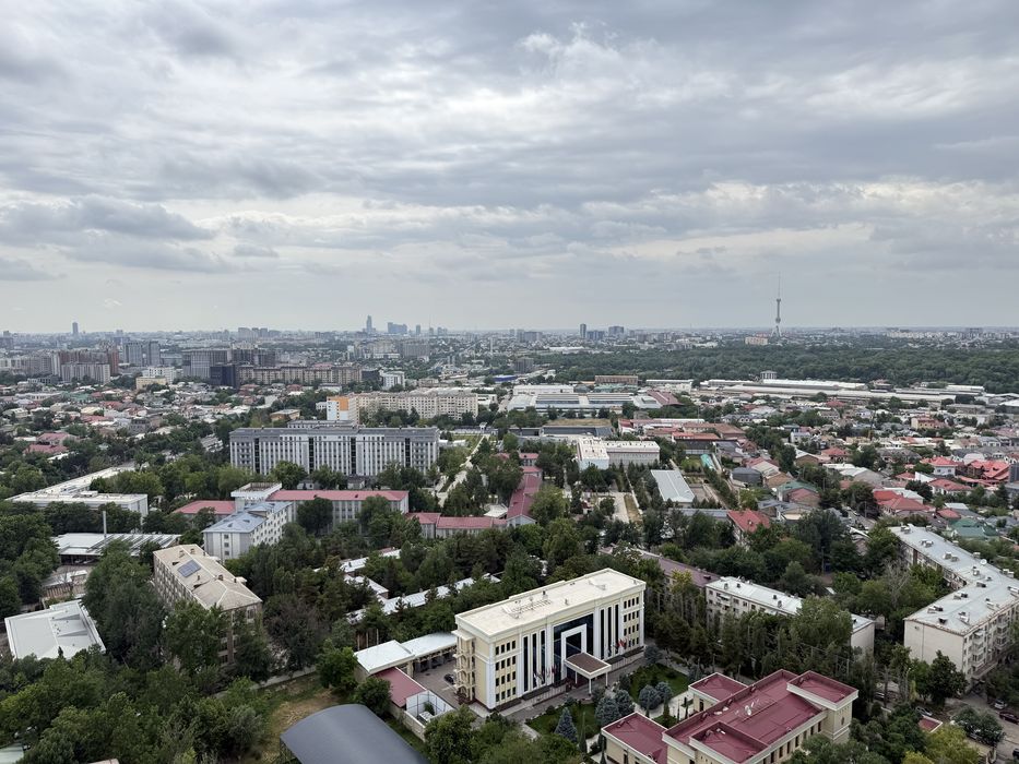 Аренда офисных помещений в бизнес-центре IT PARK