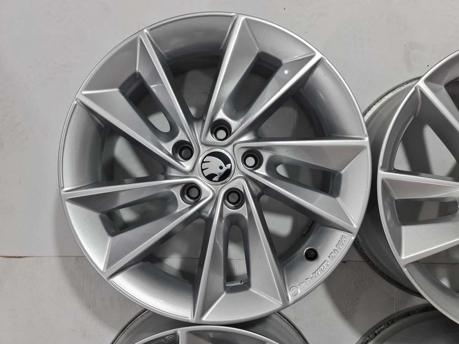 Jante 17 VW Skoda Octavia Superb Karok VW Passat B6 B7 B8 Sharan Tiguan 5x112 57.1 6.5J et38
