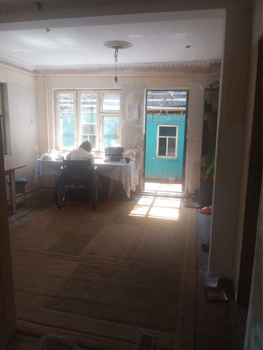 Продам 2 дома на одном участке