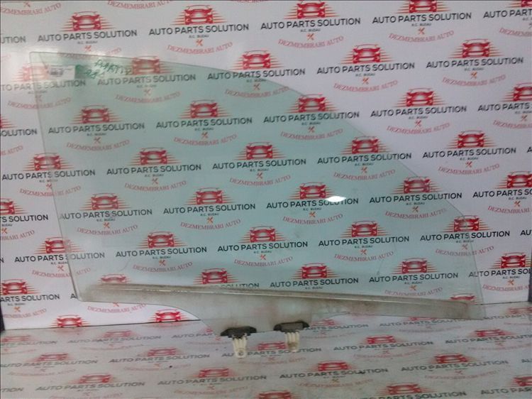 geam dreapta fata suzuki grand vitara an fabr. 2009