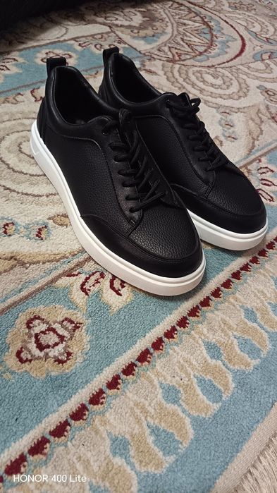 Красовка 40/41 келеді размер