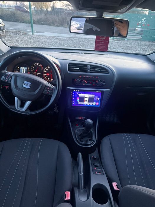 SEAT Leon 2012 — imagine 3
