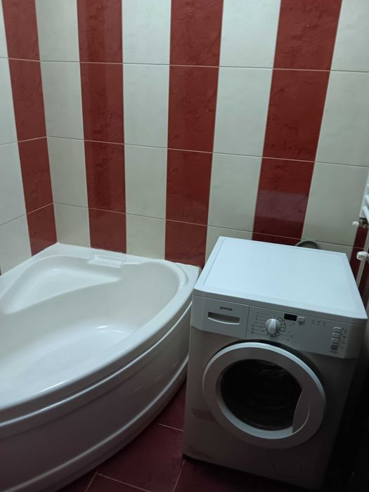 Inchiriez apartament 2 camere militari residence