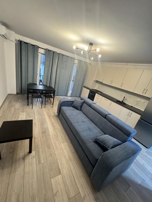 Apartament 2 camere etaj 2/3, cu lift prima inchiriere - totul este nou!