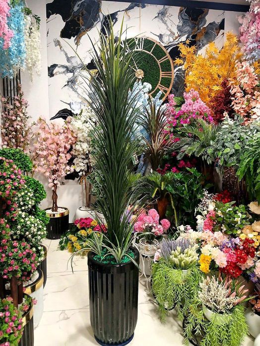 Sun'iy gullar va daraxtlar. Tropik gullar.