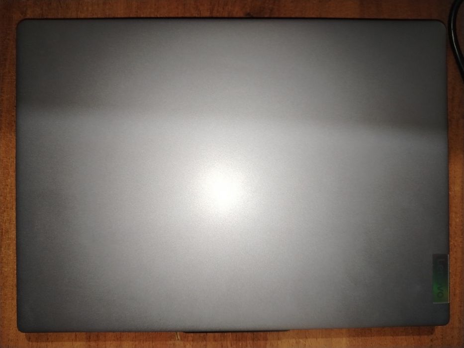 Lenovo Ideapad Slim 3i 16IAH8