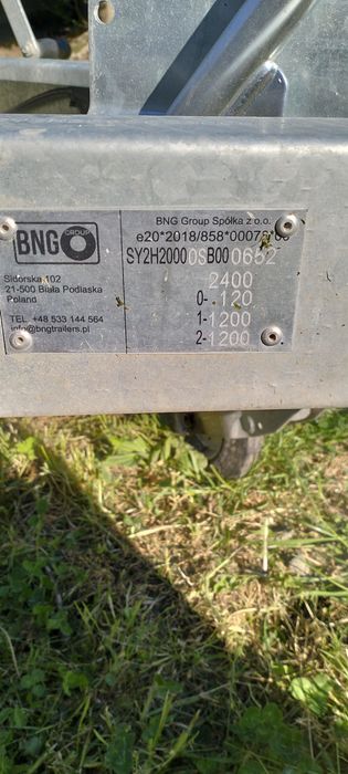 Auto platforma 2400kg
