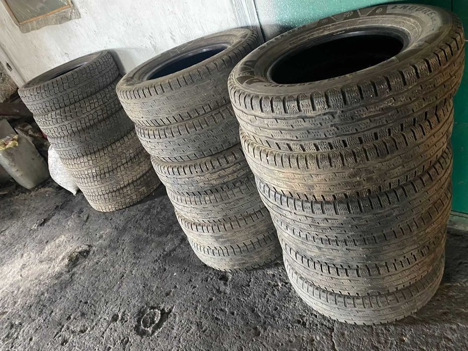 Продаю шины б/у 205/16