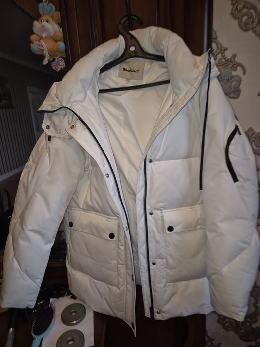 Продам куртку зимнюю