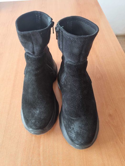 Боти на фирма Navi