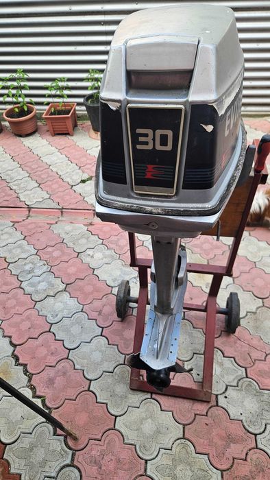 motor de barca Evinrude