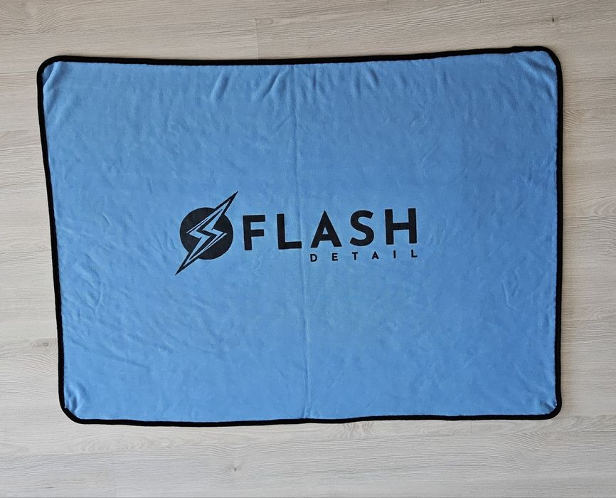 Prosop auto flash detalil