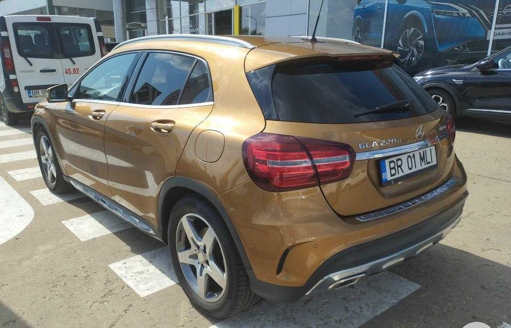 MERCEDES-BENZ GLA 2017 — imagine 3