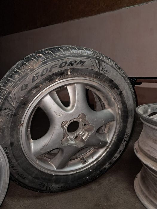 Продам диски оригинальные