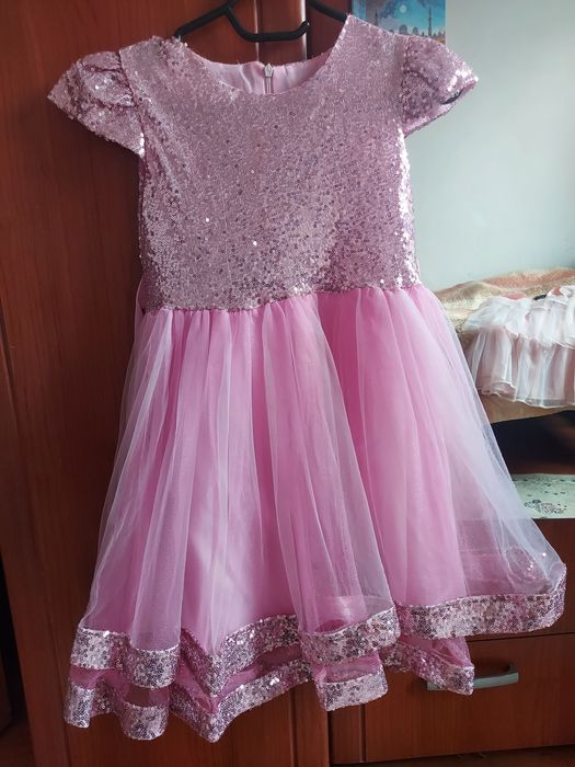 Платья на Новогоднюю елку