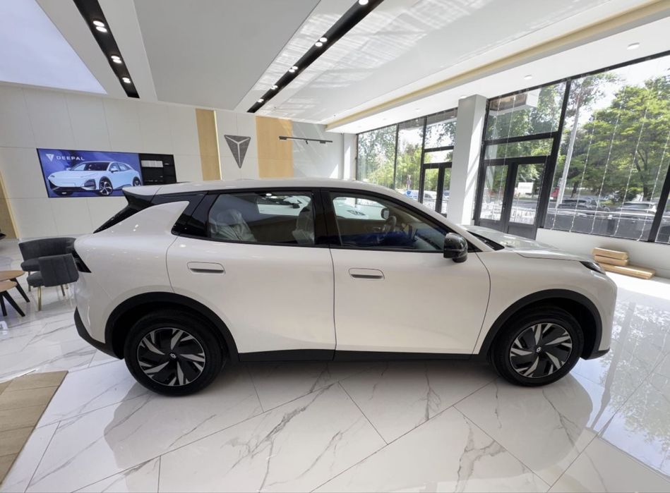 Changan Nevo Q05 ev 405km