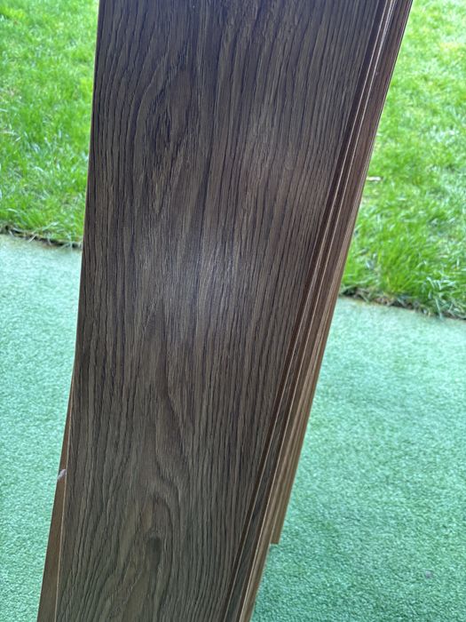 parchet in stare buna 16 metri patrati