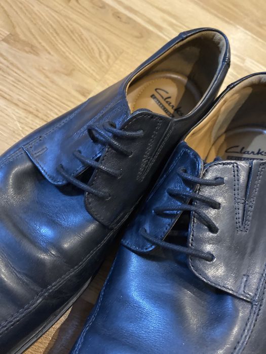 Кожаные туфли 43 размера Clarks