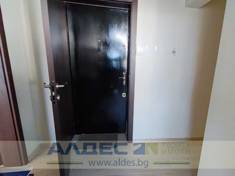 Дава се под наем Двустаен апартамент в София, Гео Милев - 71 кв.м за 550 € - Снимка #13