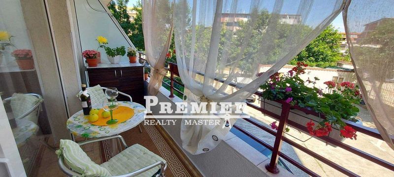 Продава се Двустаен апартамент в к.к. Слънчев бряг - 65 кв.м за 1277 €/кв.м - Снимка #11
