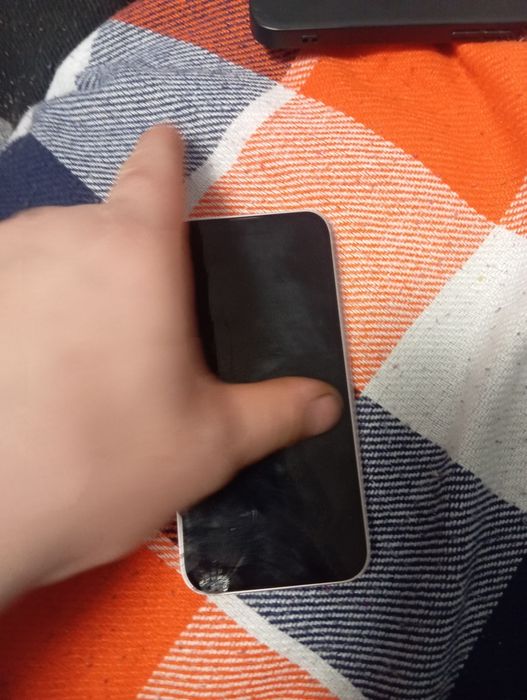 Продам аифон 13 в рабочем состоянии