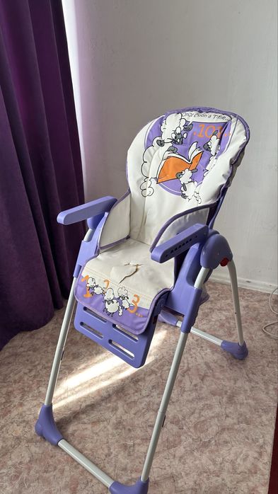 Детский стульчик для кормления