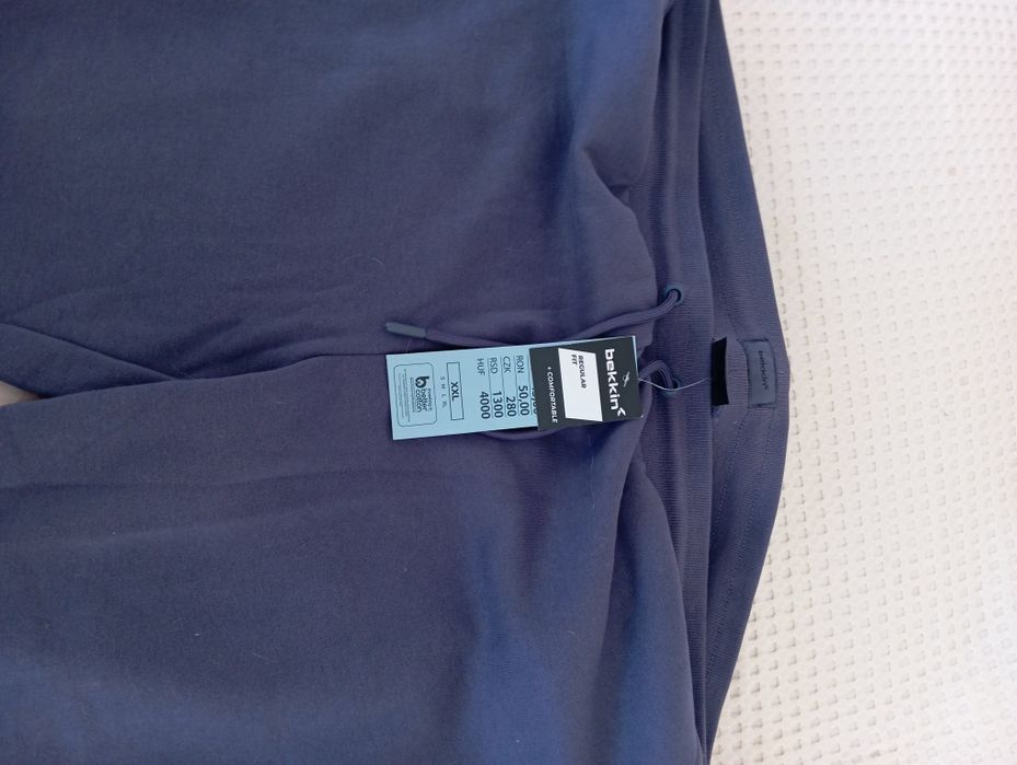 Панталон долнище много добро качество удобен за носене нови