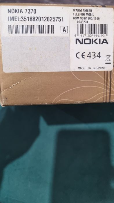 Telefo Nokia 7370