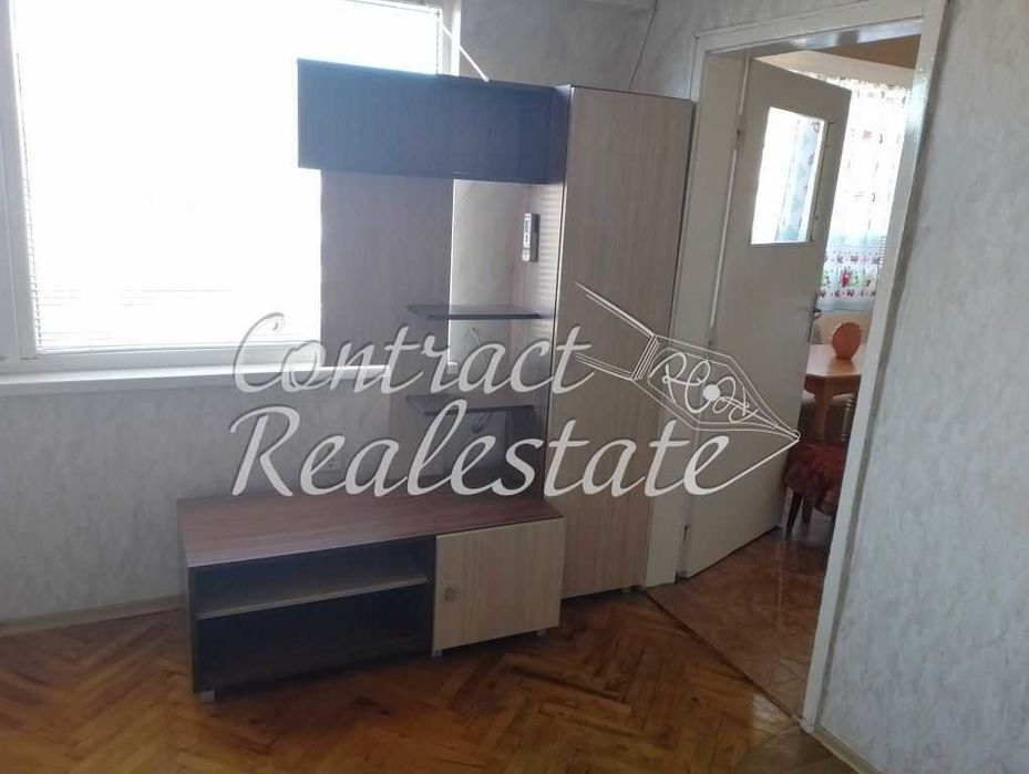 Дава се под наем Двустаен апартамент в Варна, Цветен квартал - 40 кв.м за 229.5 € - Снимка #3