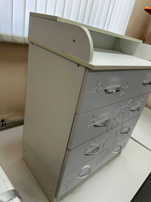 детский комод новый витринный