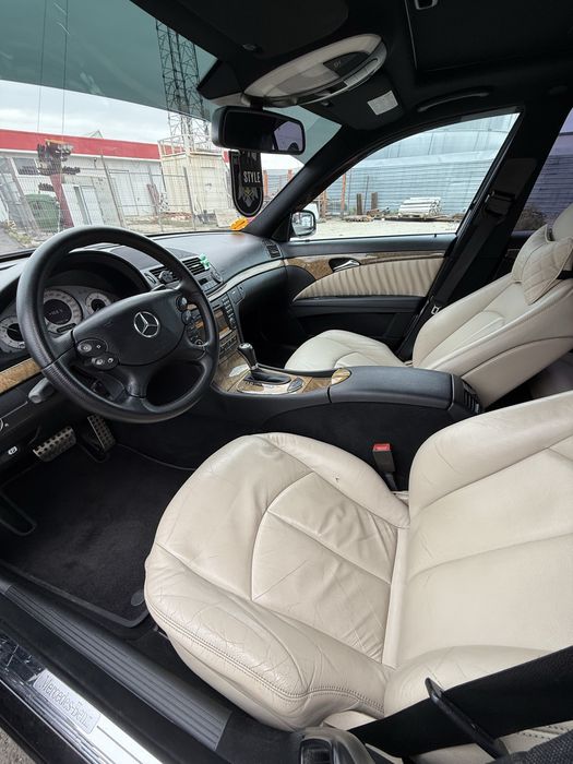 Mercedes e class w211