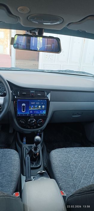 Краска тоза,салон идеал холатда Яна келишиладиган жойи бор