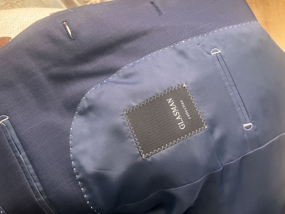 Костюм тройка