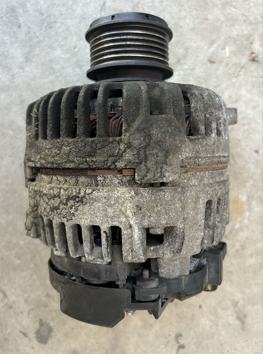 Динамо генератор 90А BOSCH  038 903 024 D