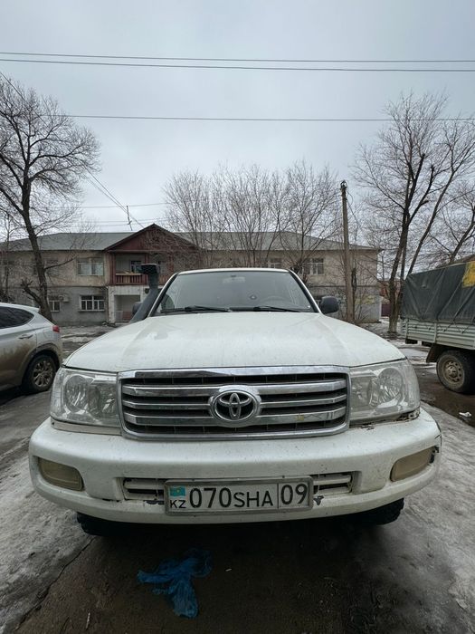 Toyota Land Cruiser 105