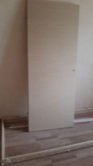 Межкомнатный дверь