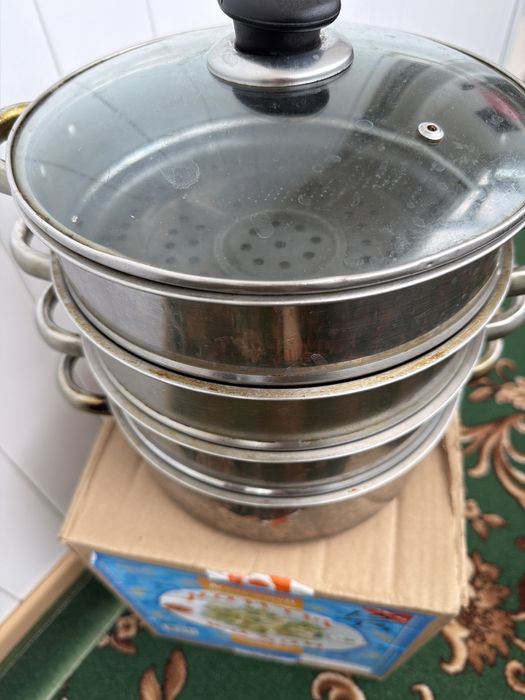 Продам небольшую мантоварку б/у на три листа