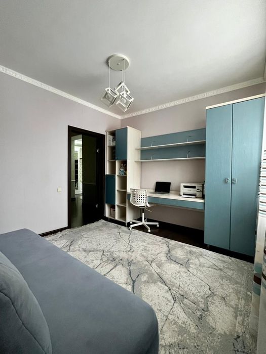 продам 2-х комн квартиру Болашак