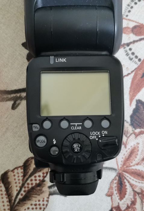 Фотовспышка Canon Speedlite 600EX-RT