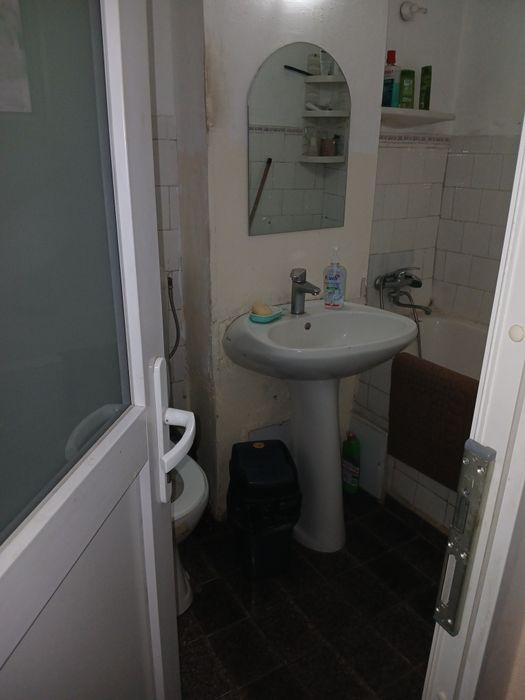 Apartament  3 camere Razboieni
