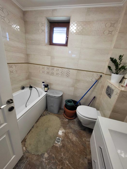 Apartament 3 camere in bloc nou