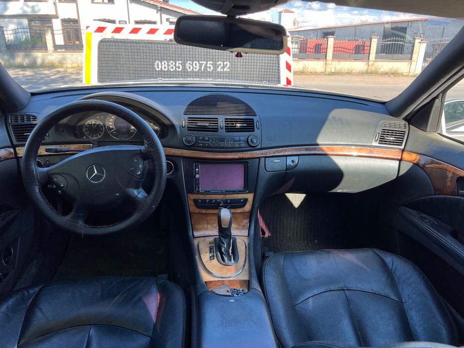 MERCEDES E270 На Части