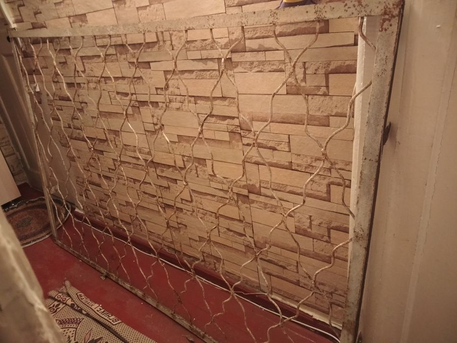 Продам решетки на окна бу