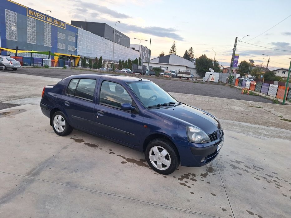 RENAULT Clio 2004 — imagine 2