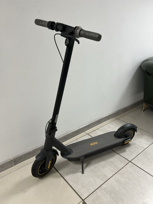 Электросамокат Ninebot KickScooter Max G30P