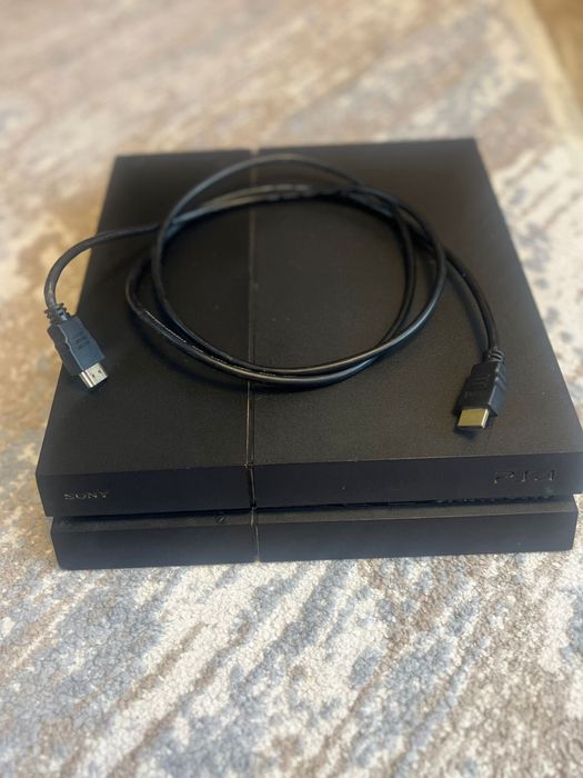 Playstation 4 (ps4)