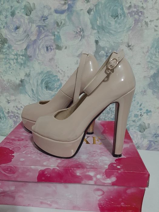 Продам туфли