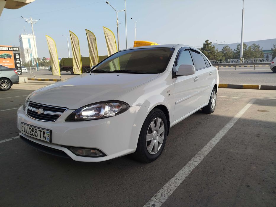 Gentra Evro 2  Sotiladi 2015-yil